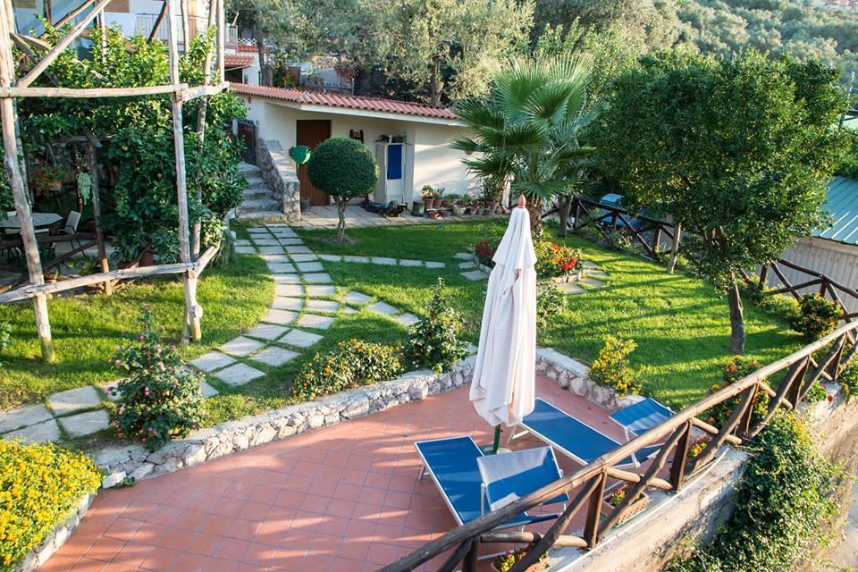 Casa Vacanze Chery Сорренто Екстер'єр фото